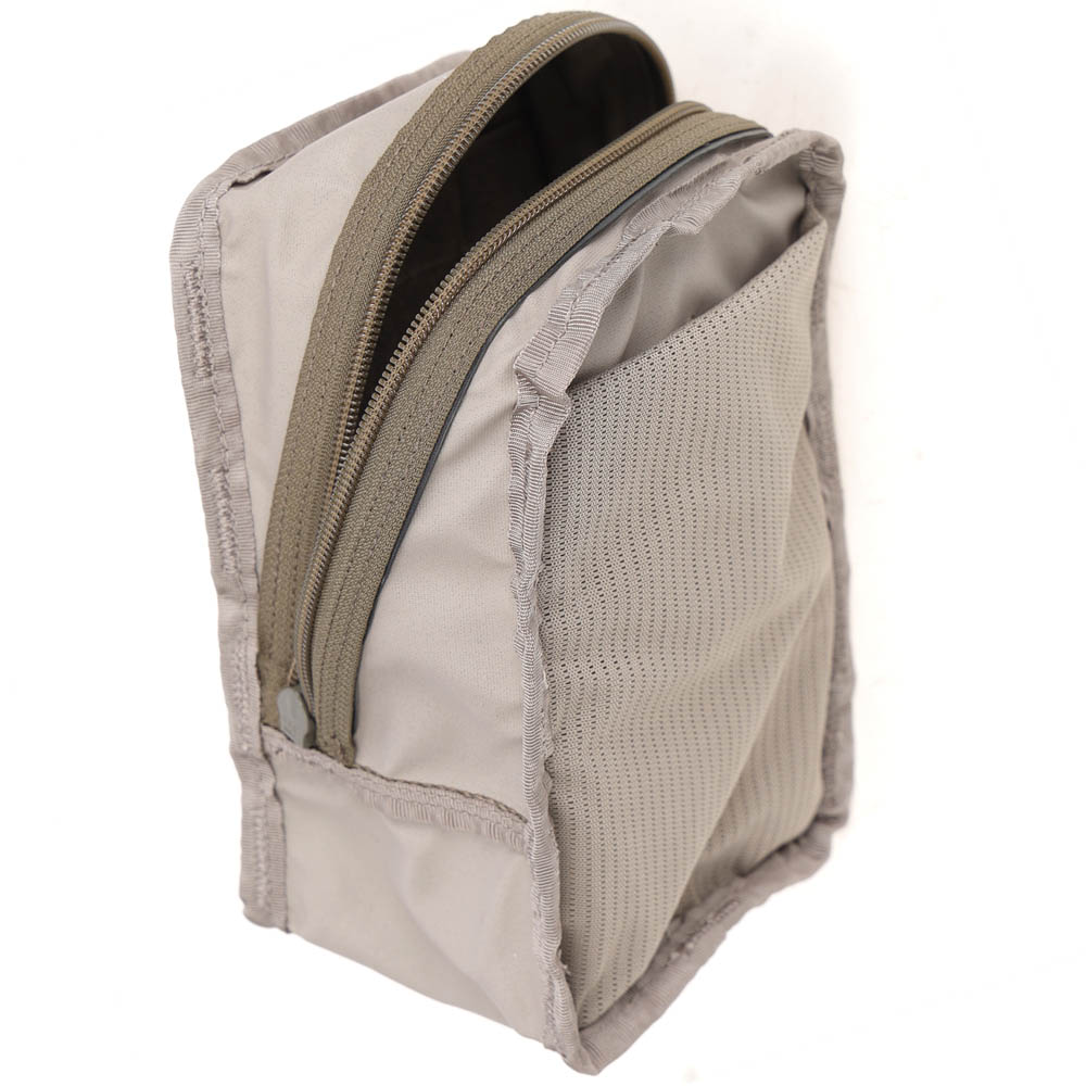 21-01774A09-002-Ninside_3124